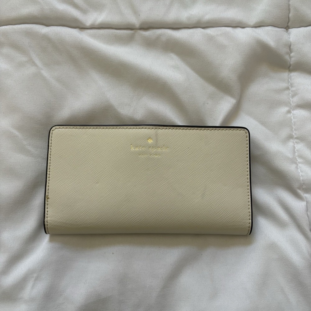 KATE SPADE Leather Slim Bifold Wallet White Cream Quiet Luxury‎ Designer READ